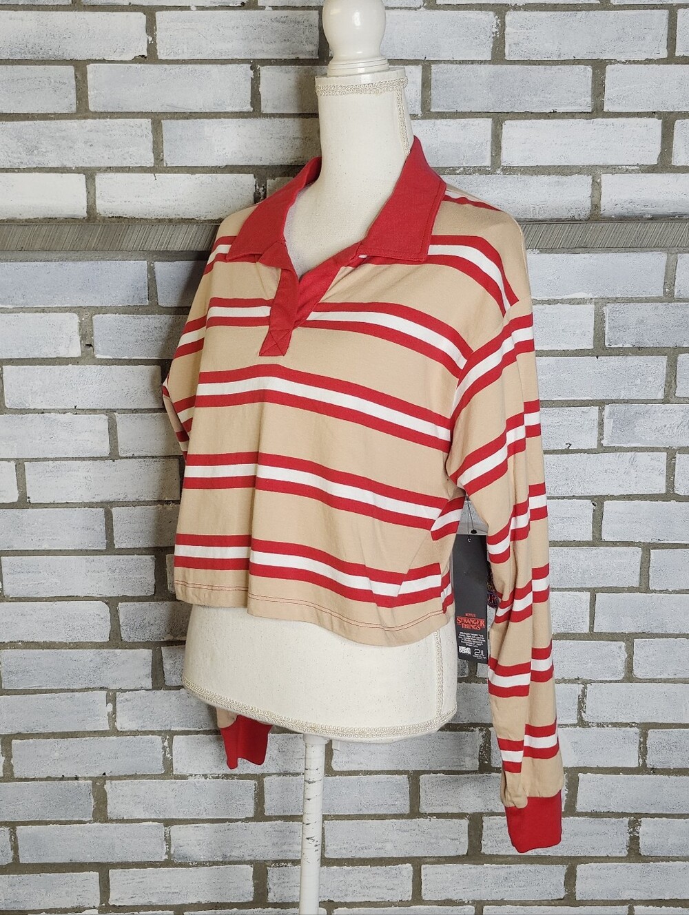 • NWT No Boundaries Stranger Things Cropped Rugby Polo Large Striped Multicolor